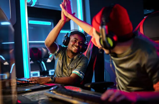 提供最全面的英雄联盟(LOL)S15全球总决赛直播、赛事资讯、实时新闻和深度报道的专业电竞平台。